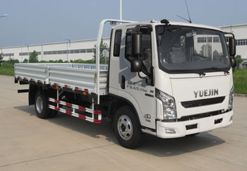 ����Ծ��һ�϶����ϳ�