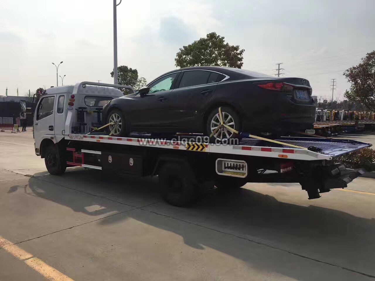 ���������һ�϶����ϳ�