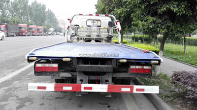 ����С������һ�϶����ϳ�