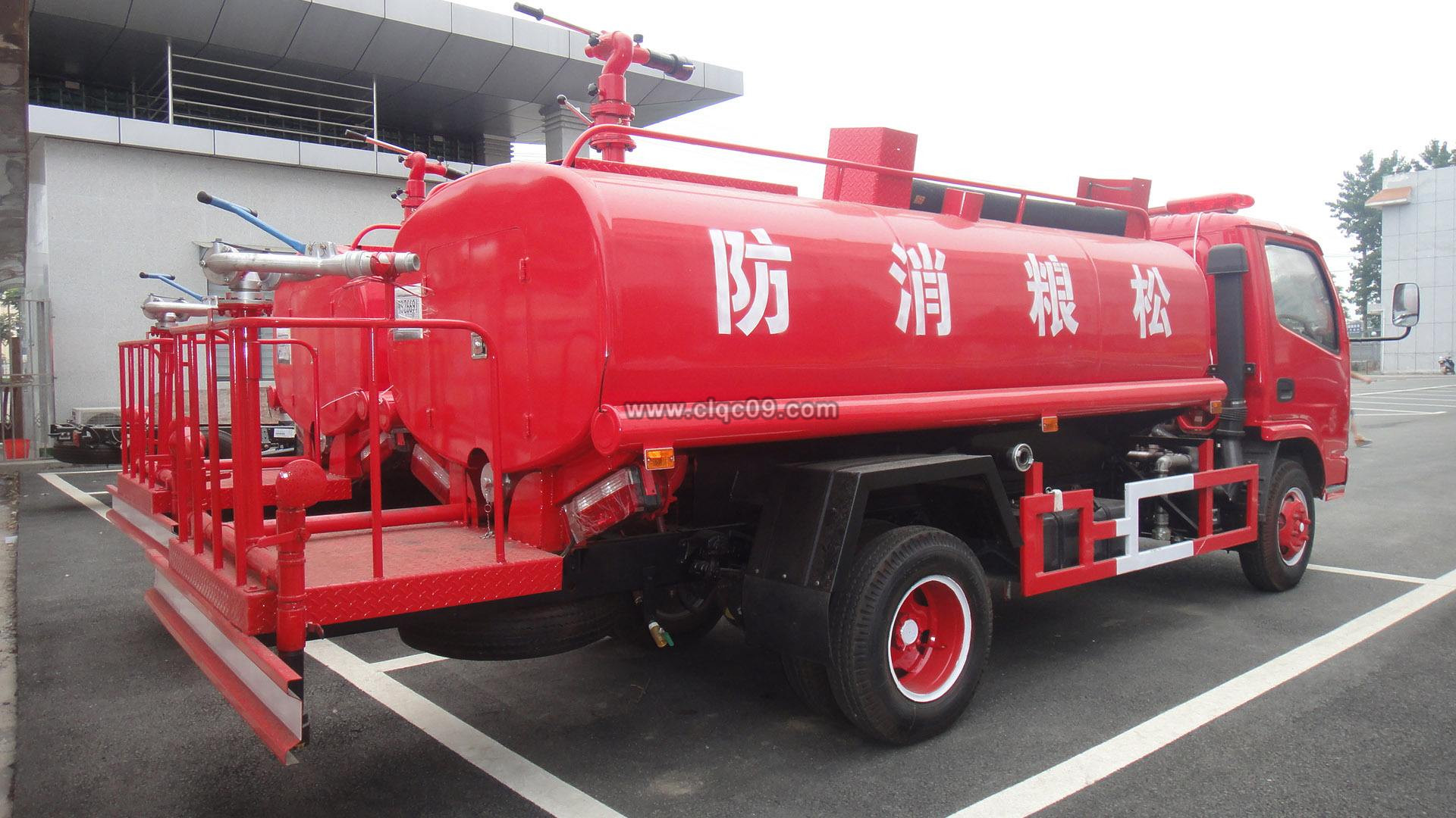 ����С������������ˮ��