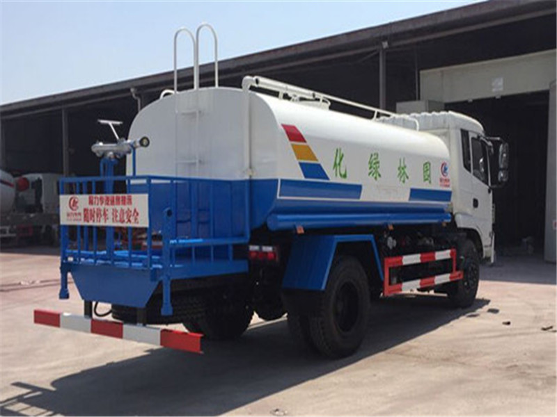 �����¿�ר����ˮ����12����