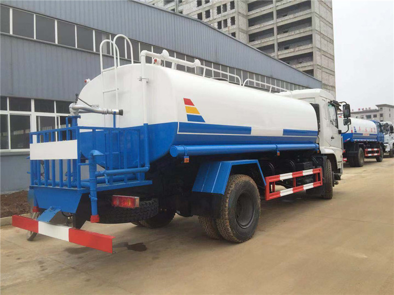 �����¿�ר����ˮ����15����