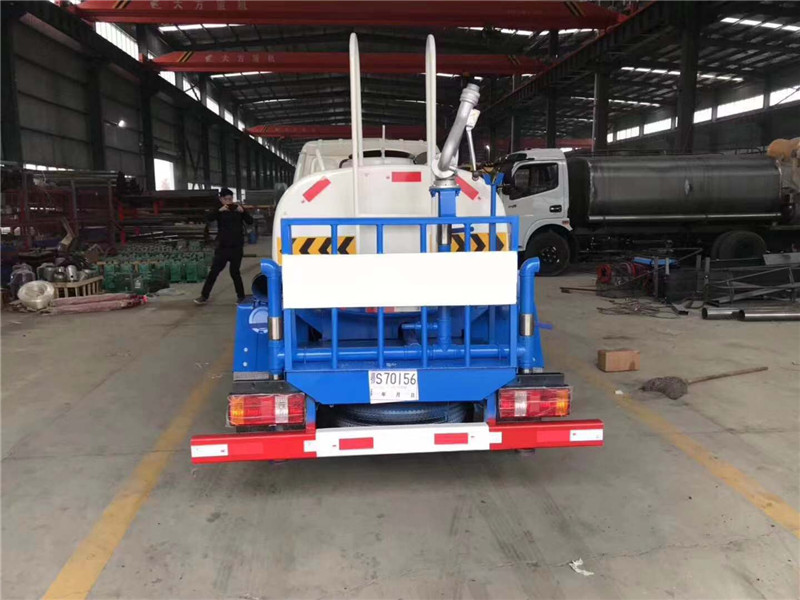 ����С��֮����ˮ����2.2����