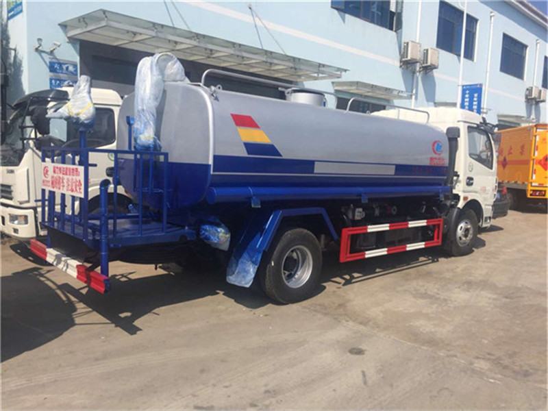 ����������������ϻ���10����