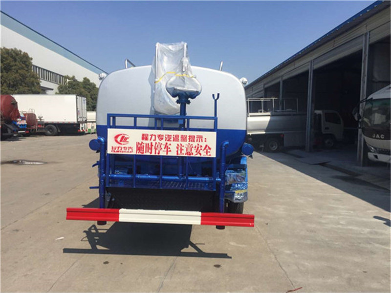 ����������������ϻ���10����