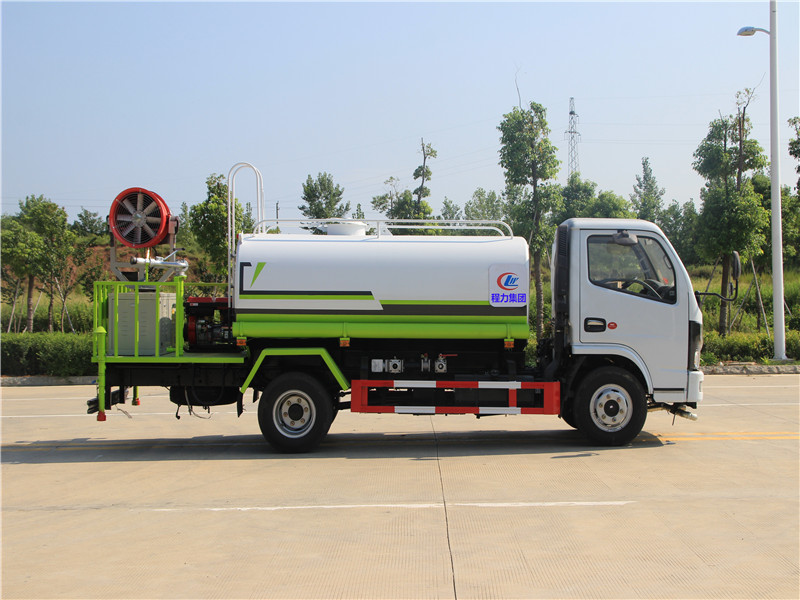 ����С���������ڳ���4.5����