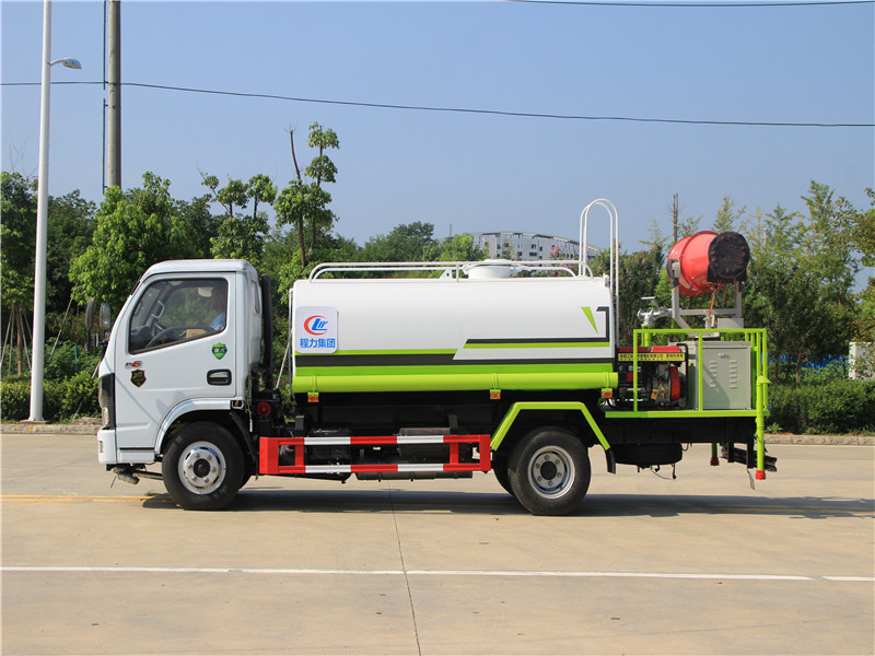 ����С���������ڳ���4.5����